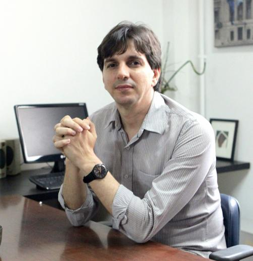 リオデジャネイロ連邦大の政治学者、ブルーノ・シベラス・デ・カルバーリョ教授